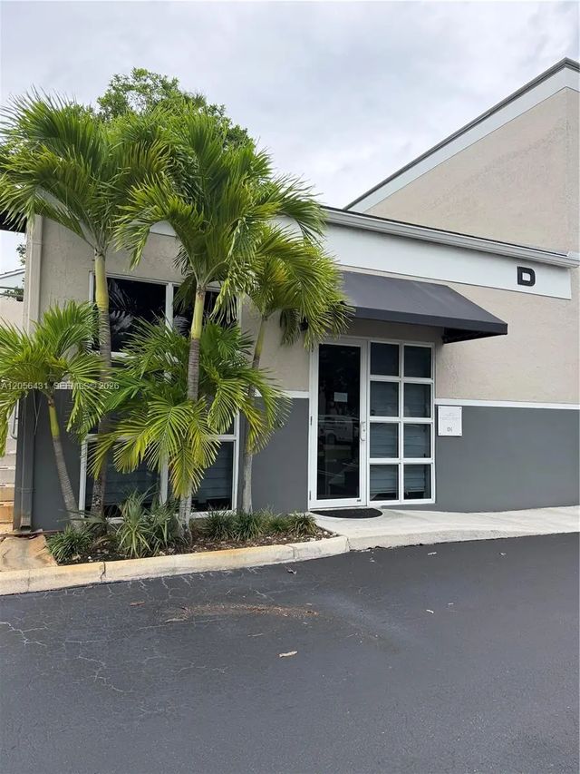 2 of 6 - 13200 Sw 128th Street #d1, Miami, FL