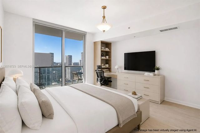 3 of 13 - 253 Ne 2nd Street #3104, Miami, FL