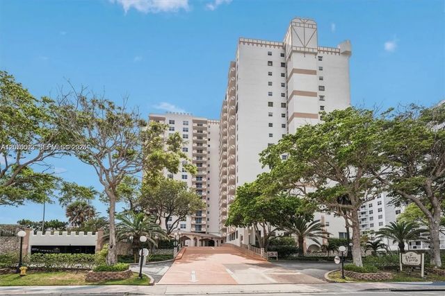 1865 S Ocean Drive #2d, Hallandale Beach