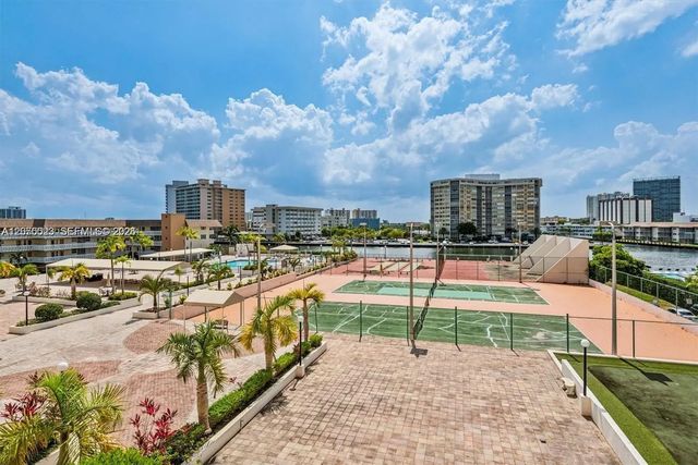 3 of 24 - 1865 S Ocean Drive #2d, Hallandale Beach, FL