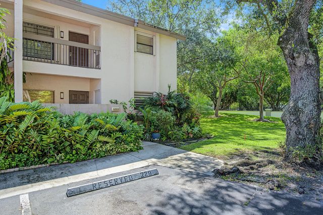 3 of 36 - 4228 Nw 22nd Street #100j, Coconut Creek, FL