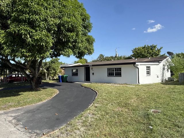 2 of 32 - 7820 Orleans Street, Miramar, FL