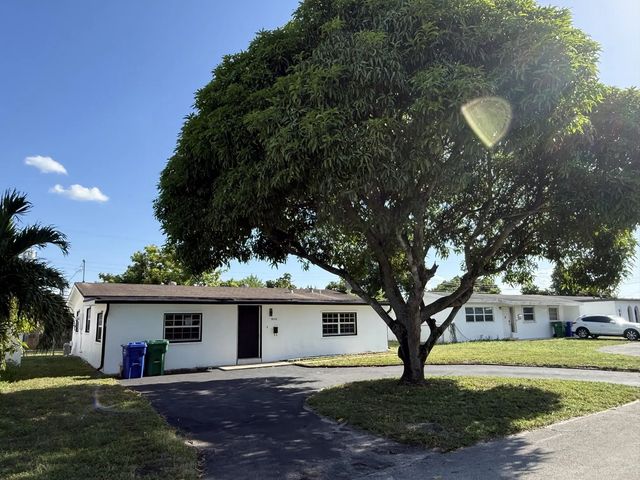 3 of 32 - 7820 Orleans Street, Miramar, FL