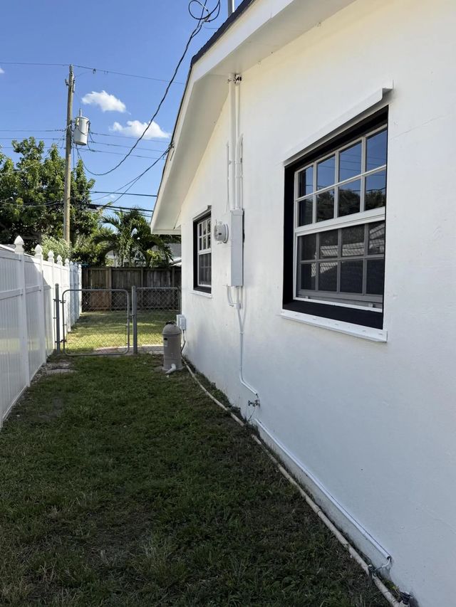 5 of 32 - 7820 Orleans Street, Miramar, FL