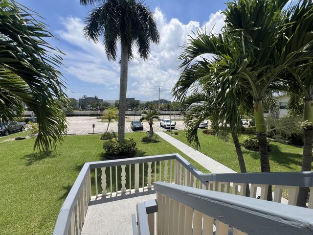 4 of 9 - 255 Prescott M, Deerfield Beach, FL