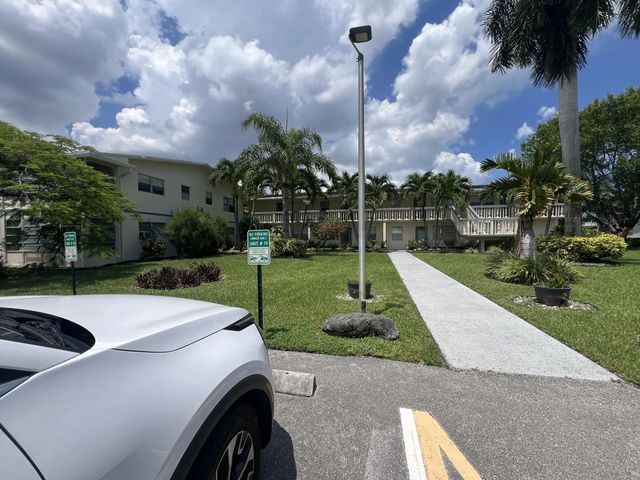 5 of 9 - 255 Prescott M, Deerfield Beach, FL