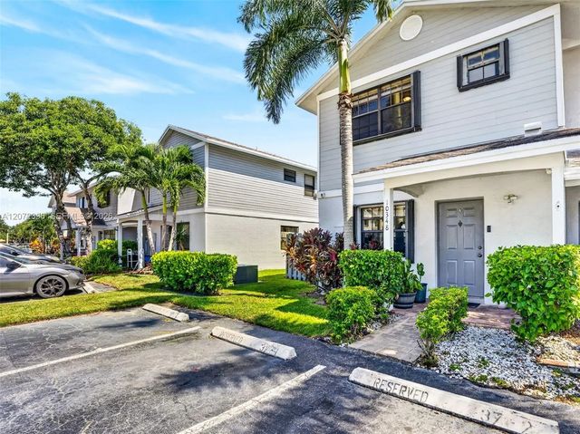 5 of 56 - 10348 Nw 3rd Street, Pembroke Pines, FL