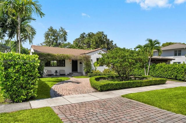 4 of 73 - 235 Ne 90th Street, El Portal, FL