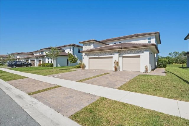 3 of 52 - 4372 Sw 122nd Terrace, Davie, FL