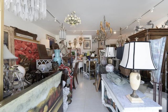 5 of 7 - 3604 S Dixie Highway #120, West Palm Beach, FL