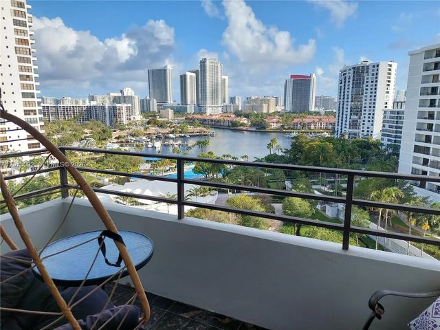 5 of 5 - 600 S Three Islands Boulevard #1018, Hallandale Beach, FL