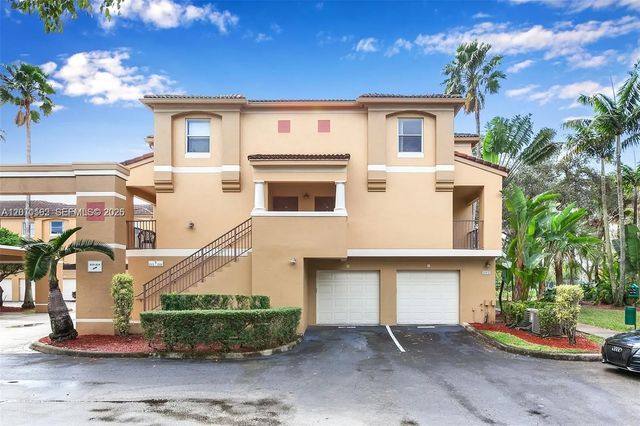 771 N Pine Island Road #214, Plantation