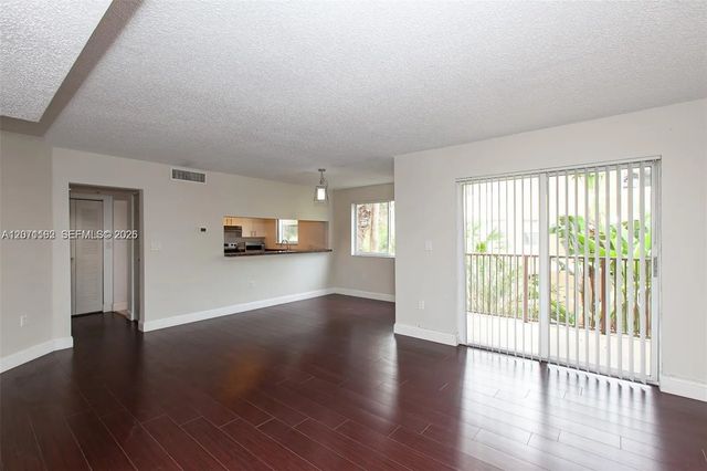 2 of 19 - 771 N Pine Island Road #214, Plantation, FL