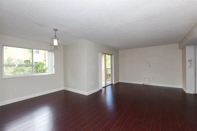 4 of 19 - 771 N Pine Island Road #214, Plantation, FL
