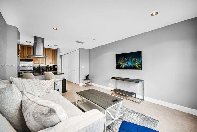 3 of 34 - 405 N Ocean Boulevard #103, Pompano Beach, FL