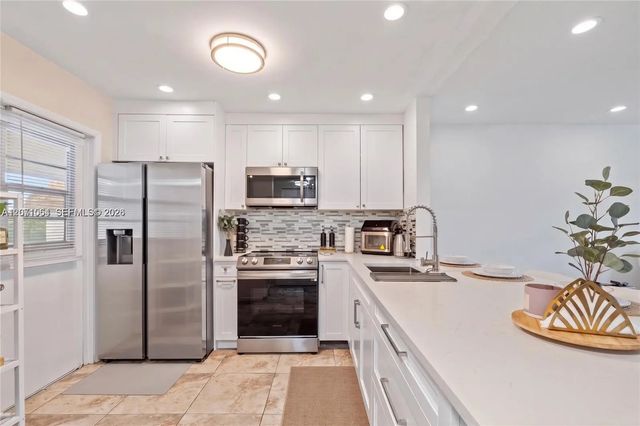 4 of 28 - 8161 Sw 24th Court #404, Davie, FL