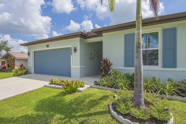 2 of 45 - 1689 Se Chello Lane, Port St. Lucie, FL