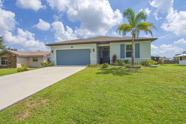4 of 45 - 1689 Se Chello Lane, Port St. Lucie, FL
