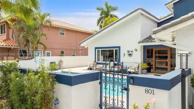 2 of 36 - 801 Mockingbird Lane, Plantation, FL