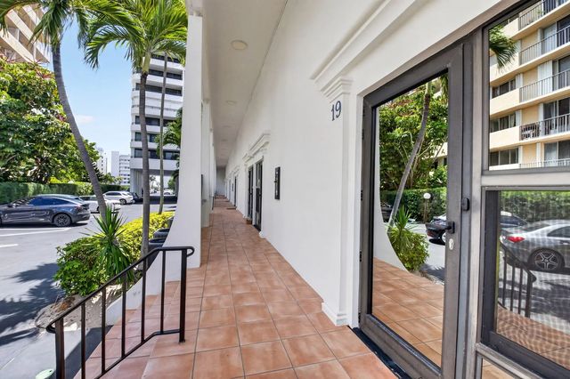 4 of 83 - 3589 S Ocean Boulevard #19, South Palm Beach, FL