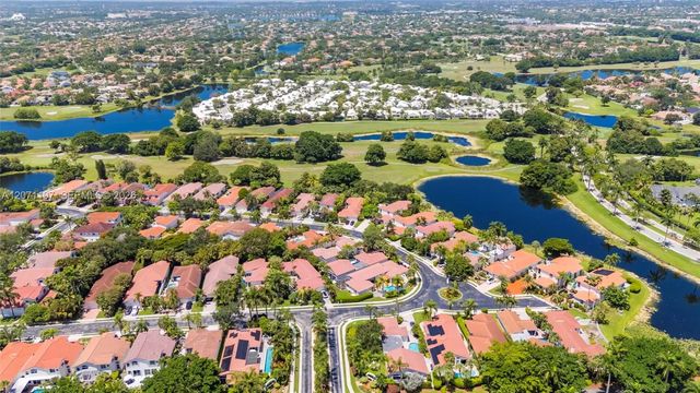 4 of 43 - 1051 Bel Aire Drive W, Pembroke Pines, FL