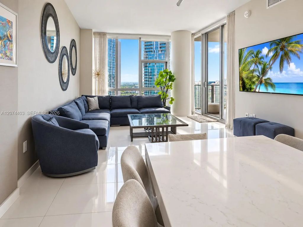 851 Ne 1st Avenue #3301, Miami