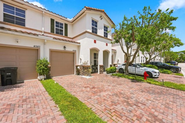 3 of 66 - 4585 Tara Cove Way, West Palm Beach, FL