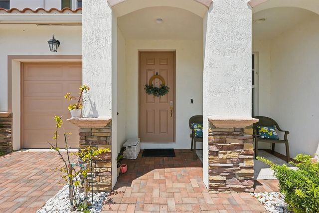 4 of 66 - 4585 Tara Cove Way, West Palm Beach, FL