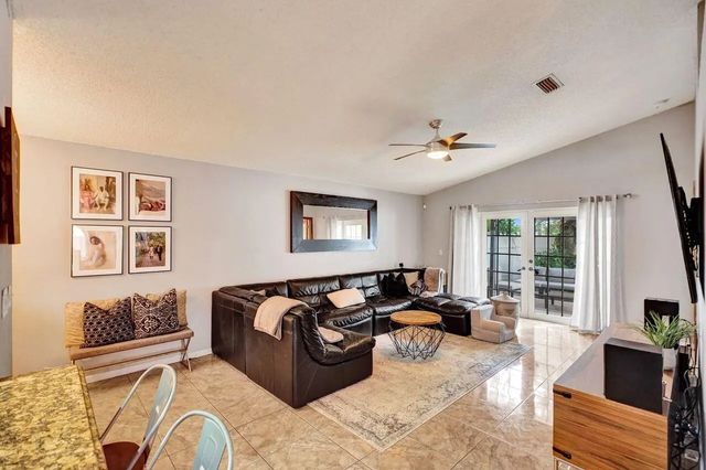 5 of 32 - 1948 Sw 177th Avenue, Miramar, FL