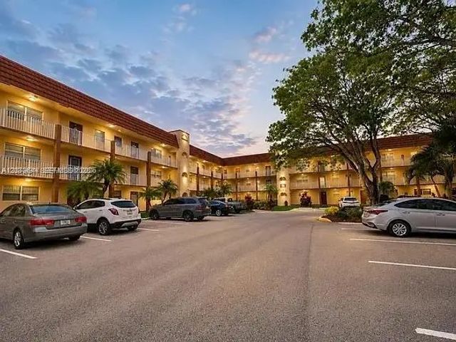 4 of 46 - 2801 N Pine Island Road #208, Sunrise, FL