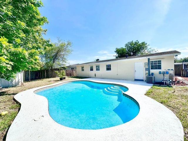 4 of 55 - 4845 Andros Drive, West Palm Beach, FL