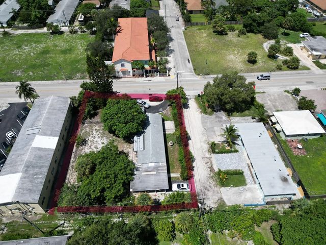4 of 32 - 1302 S Federal Highway, Lake Worth Beach, FL