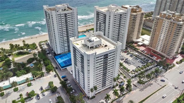 3 of 30 - 1880 S Ocean Drive #ts106, Hallandale Beach, FL