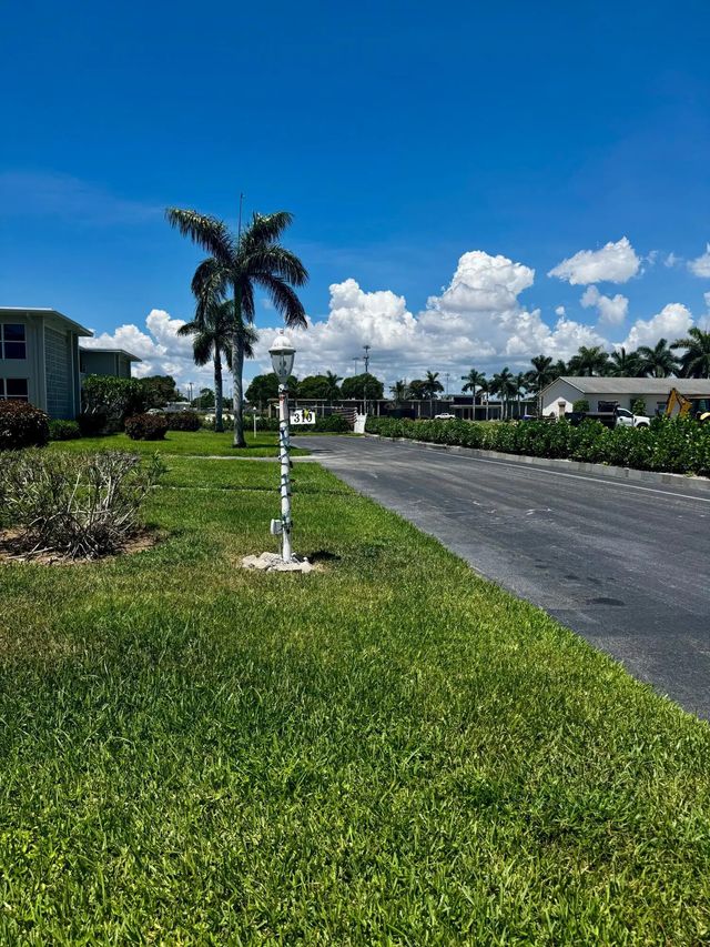 2 of 13 - 310 N North Boulevard #2a, Boynton Beach, FL