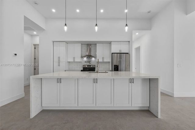 3 of 35 - 1728 Kismet Parkway W, Cape Coral, FL