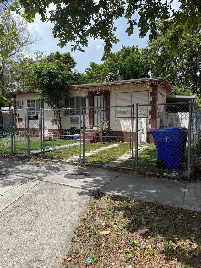 2 of 4 - 1075 Nw 28th Street, Miami, FL