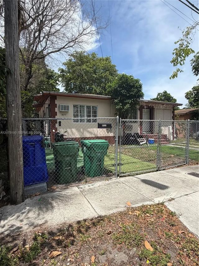 3 of 4 - 1075 Nw 28th Street, Miami, FL