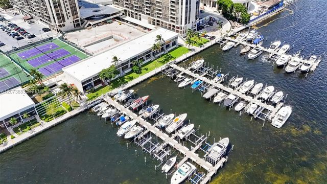 1915 Brickell Avenue #c1607, Miami