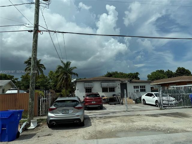 2 of 3 - 2651 Nw 33rd Street, Miami, FL