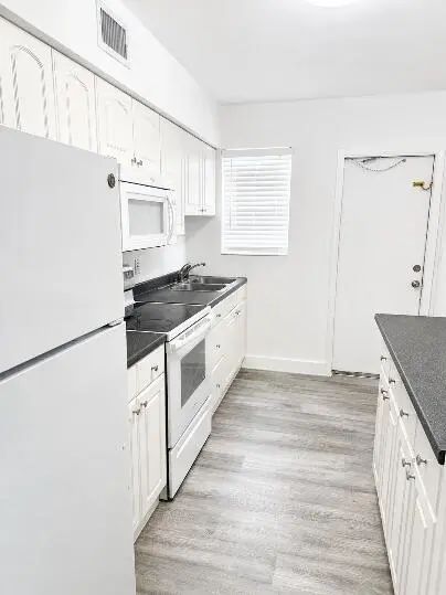 2837 Ne 30th Street #3, Fort Lauderdale