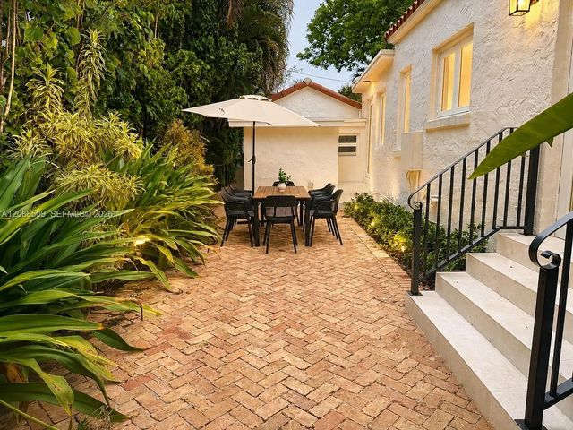 4 of 20 - 829 Genoa Street, Coral Gables, FL