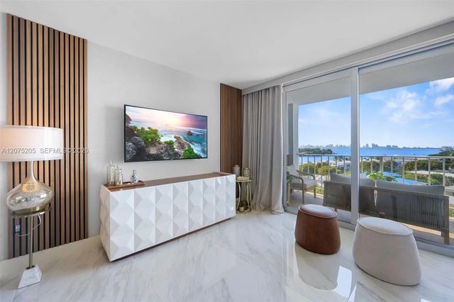 6900 Bay Drive #8a, Miami Beach