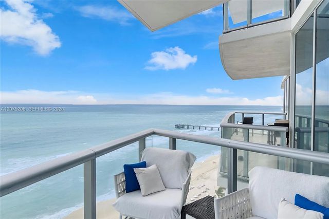 3 of 25 - 17001 Collins Avenue #1703, Sunny Isles Beach, FL