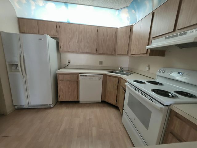 5 of 21 - 425 Pine Glen Lane #a-2, Greenacres, FL