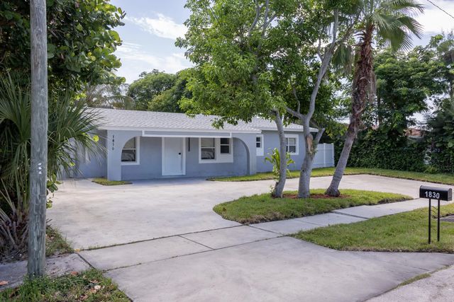 1830 Ne 2nd Lane Ne, Boynton Beach