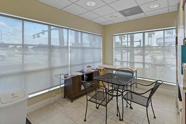 5 of 6 - 100 E Commercial Boulevard, Oakland Park, FL