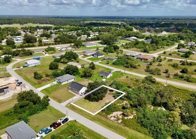 2 of 56 - 2038 S Montana Circle, LaBelle, FL