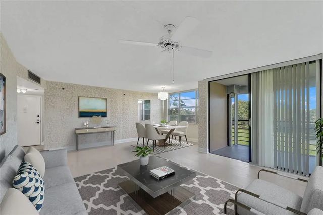 1000 St Charles Place #305, Pembroke Pines