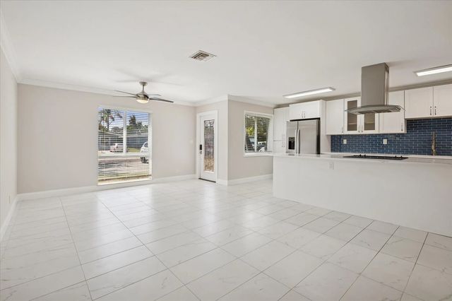2 of 17 - 819 Sw 13th Street, Fort Lauderdale, FL
