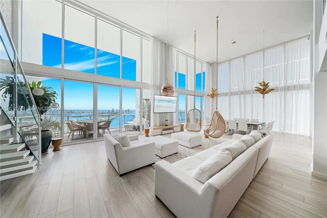 5 of 50 - 1040 Biscayne Boulevard #4602, Miami, FL